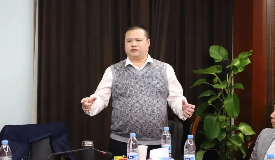 團結一心、其利斷金—偉杰信營銷中心新年動員大會順利舉行