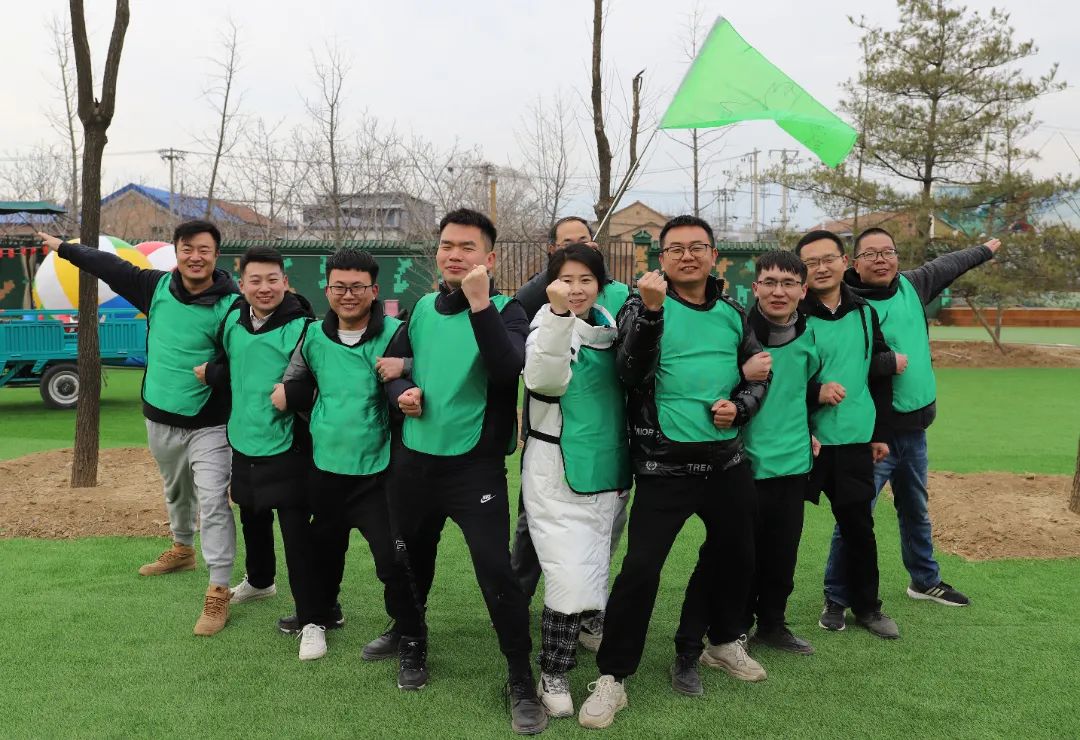 團結一心、其利斷金—偉杰信營銷中心新年動員大會順利舉行