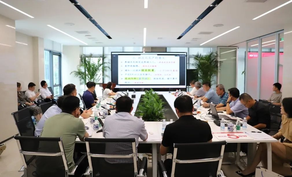 偉杰信營銷中心年中團建會—“凝心聚力奪輝煌、奮力前行獲佳績”