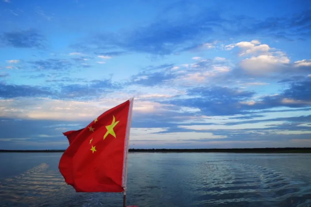 偉杰信營銷中心年中團建會—“凝心聚力奪輝煌、奮力前行獲佳績”