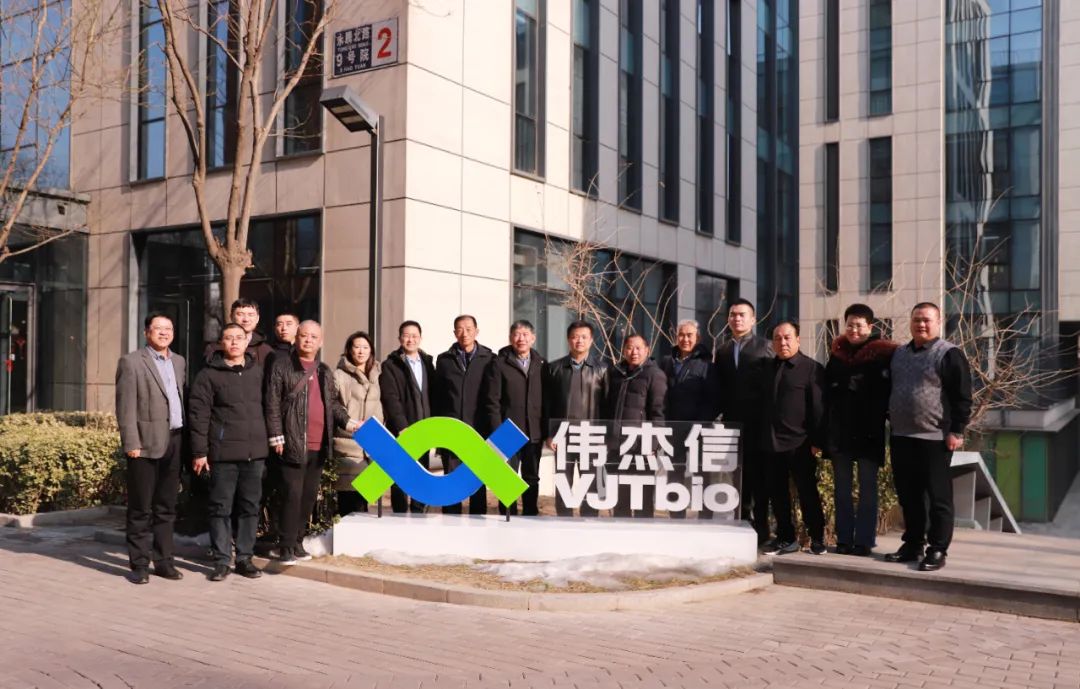 陜西省生豬產業(yè)技術體系專家與企業(yè)家來公司交流考察