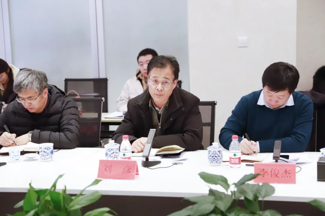 “十四五”國家重點研發(fā)計劃項目“豬批次化生產精準繁殖調控技術升級與新產品研發(fā)”課題總結會在北京偉杰信順利召開